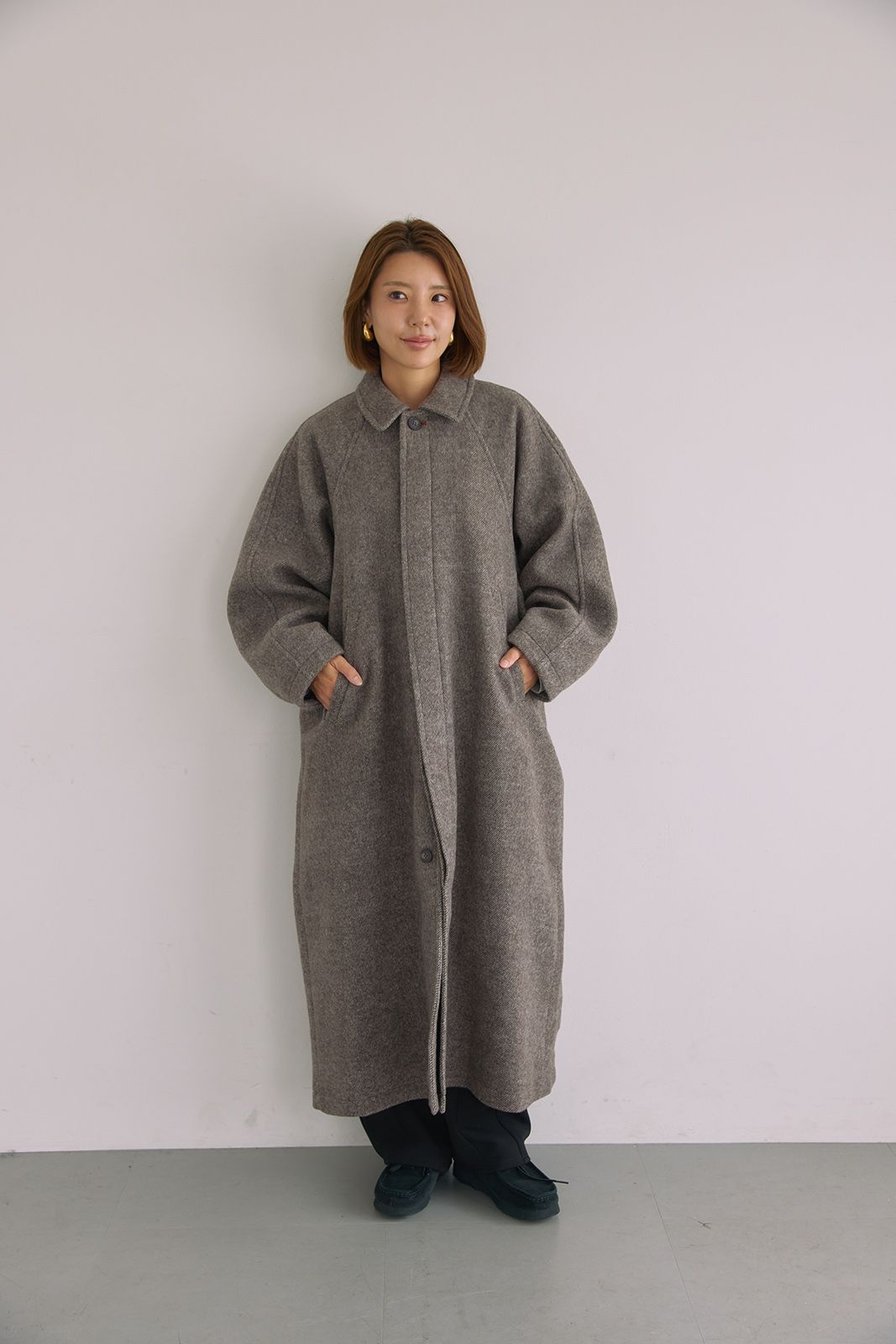 ラグランスリーブロングコート (ブラウン) Raglan Sleeve Long Coat (Brown) / 26AW