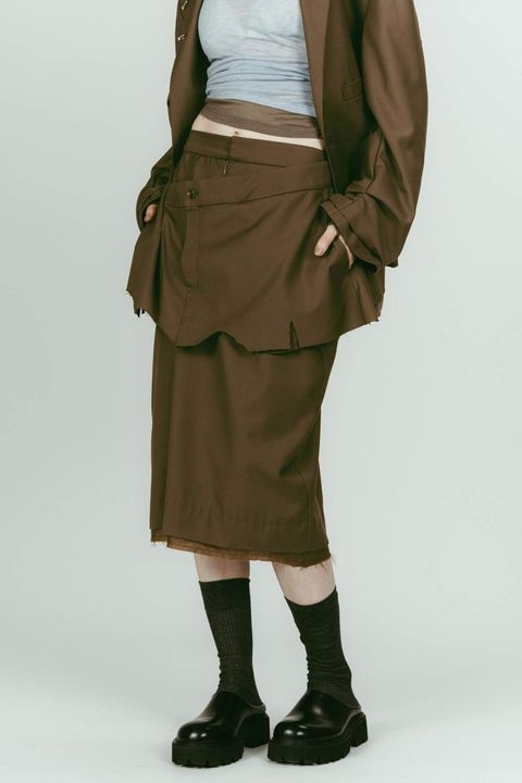 cut layered mid length skirt (Brown) / レイヤード ミディアム丈スカート (ブラウン) / 26SS