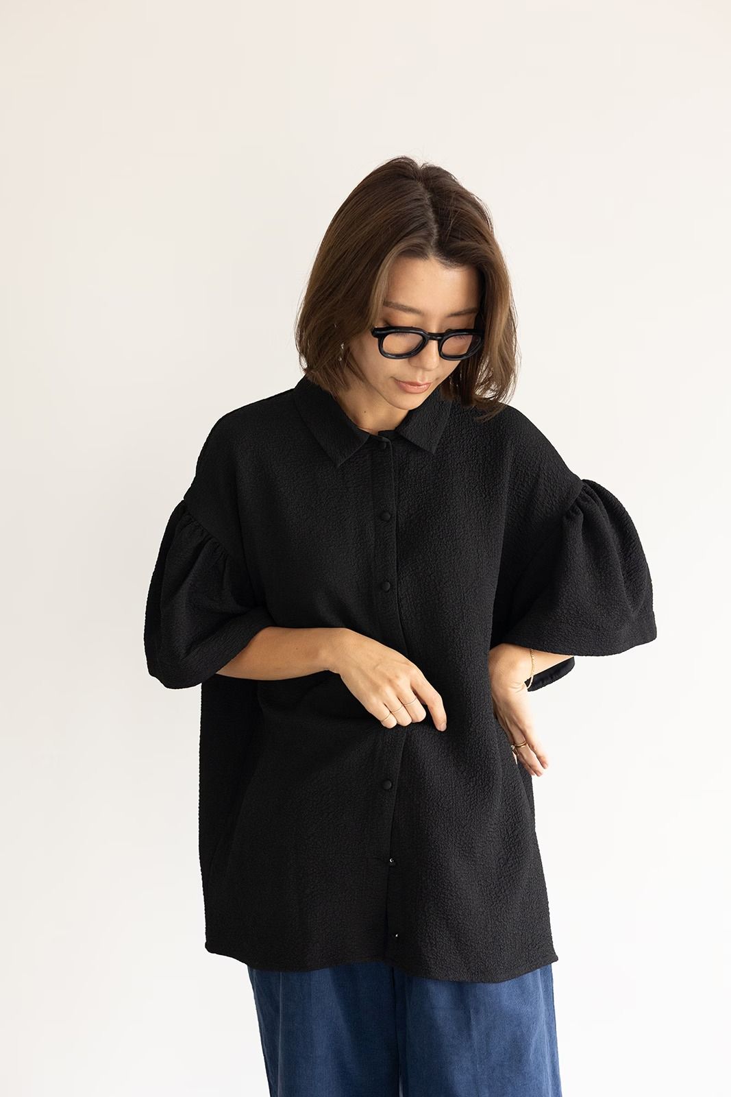 ふくれジャカードギャザースリーブブラウス (ブラック)  Puffy Jacquard Blouse (Black) /  26SS