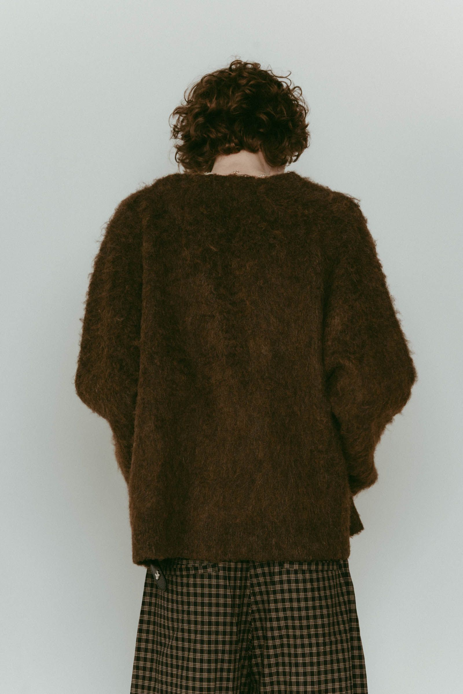 Vnack cardigan(unisex) / Vネックカーディガン (ブラウン) / 25AW