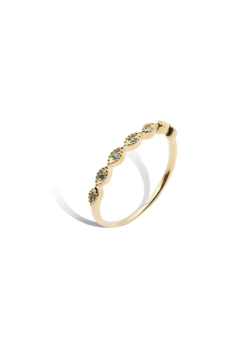 YELLOW-GOLD