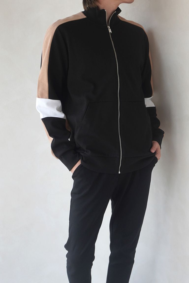176cm 64kg 着用:M