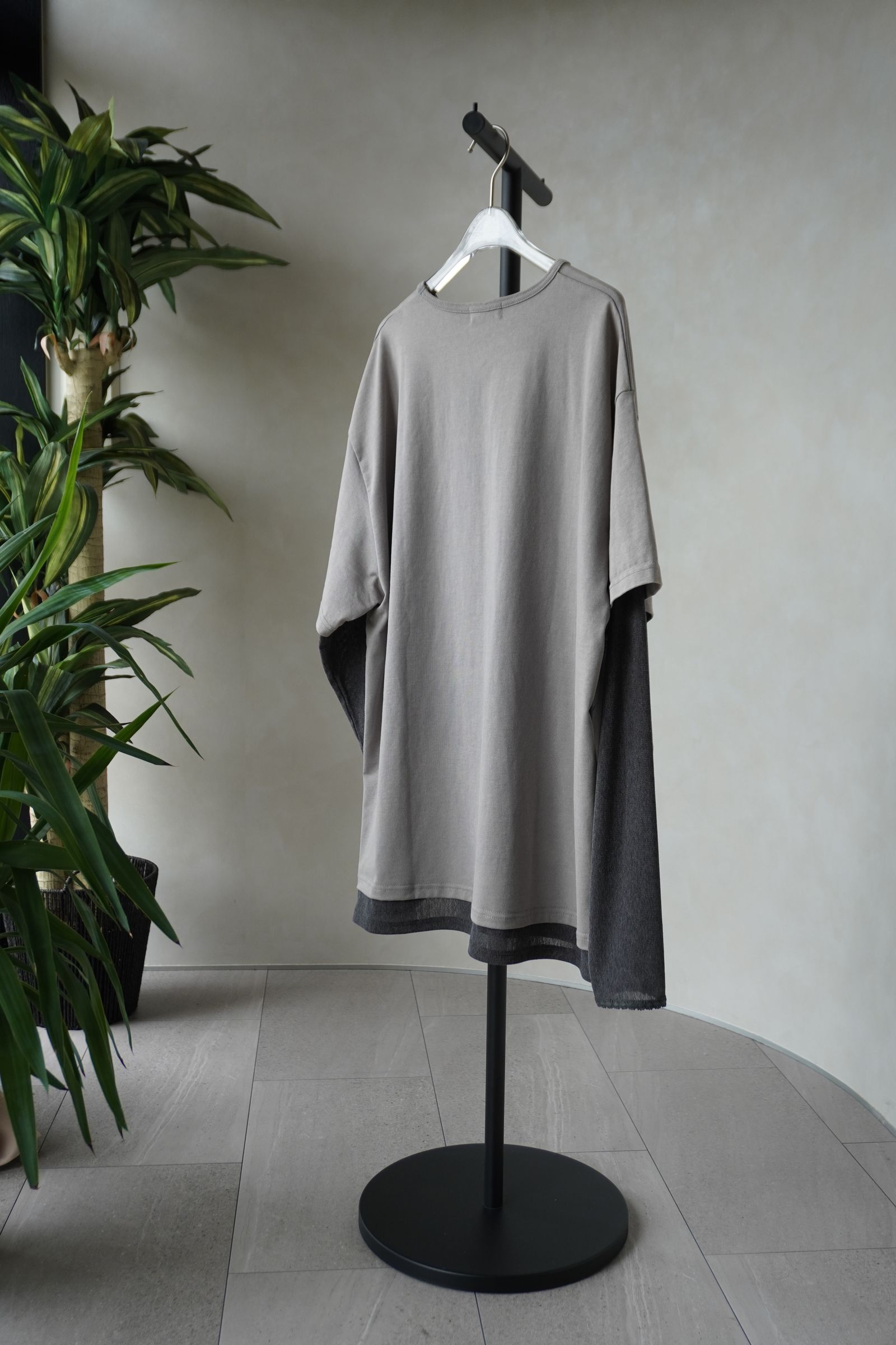 レイヤードTシャツ (グレー) AI future layered t-shirt(unisex) (Gray) /  26SS