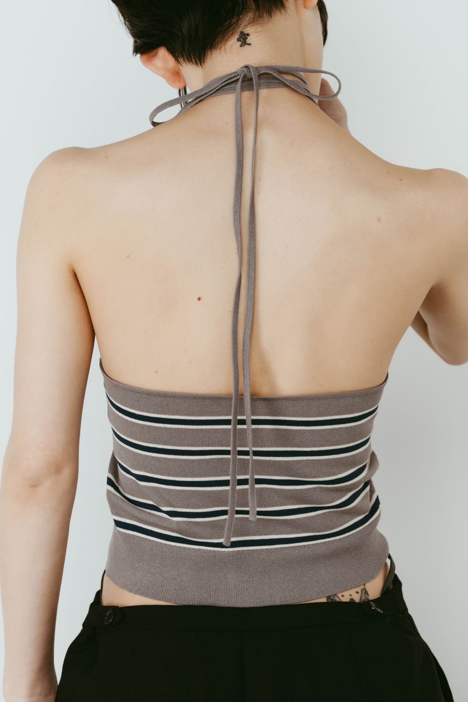 ニット ホルタービスチェ (グレー) knit halter bustier (Gray) /  26SS