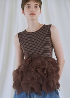 グラデーションフリル ノースリーブニット (ブラウン) gradation frill no sleeve knit (Brown) /  26SS