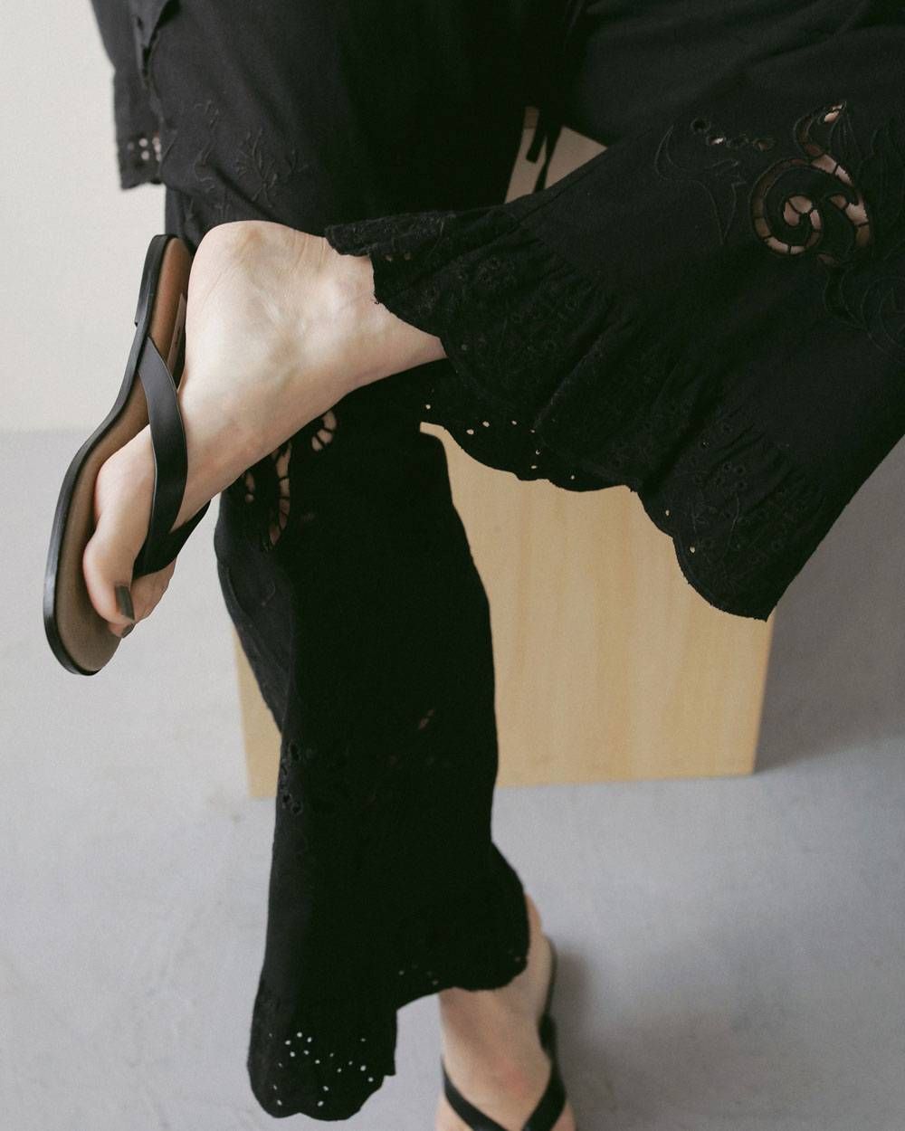 カットワーク レースパンツ (ブラック) Cutwork Lace Pants (Black) / 27SS