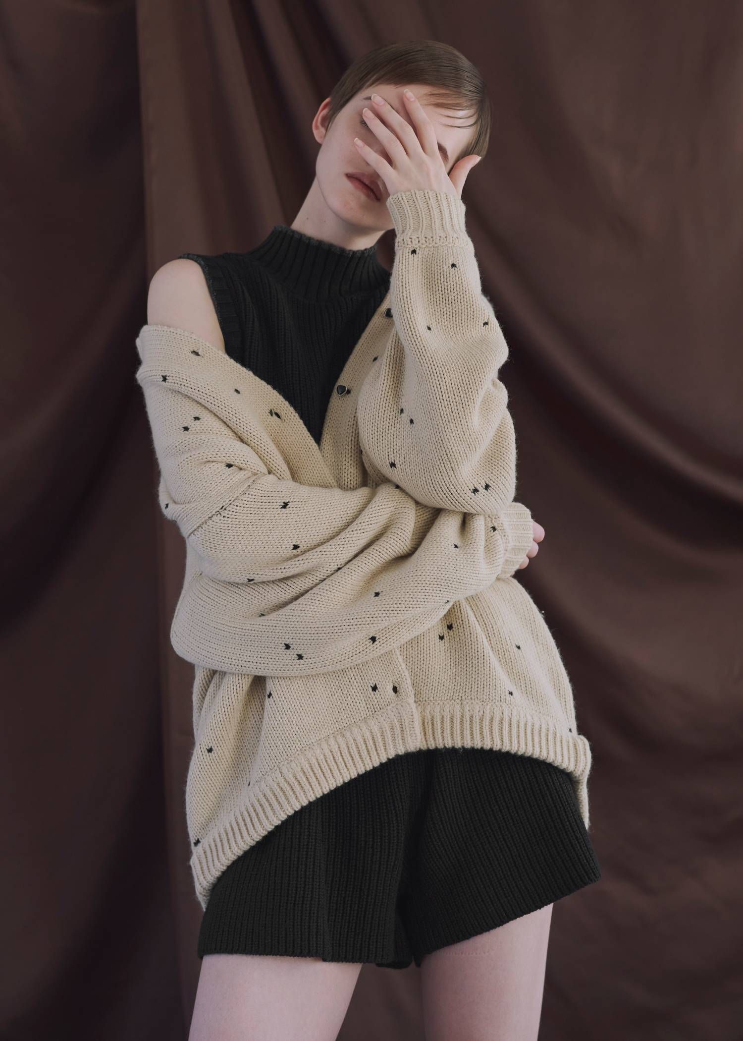 【ロング】ハートドット リバーシブルカーディガン (タン×ブラック) long heart dot jacquard reversible knit cardigan (tan×black) /  26SS