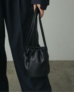 CASA FLINE 24秋冬コーディネート