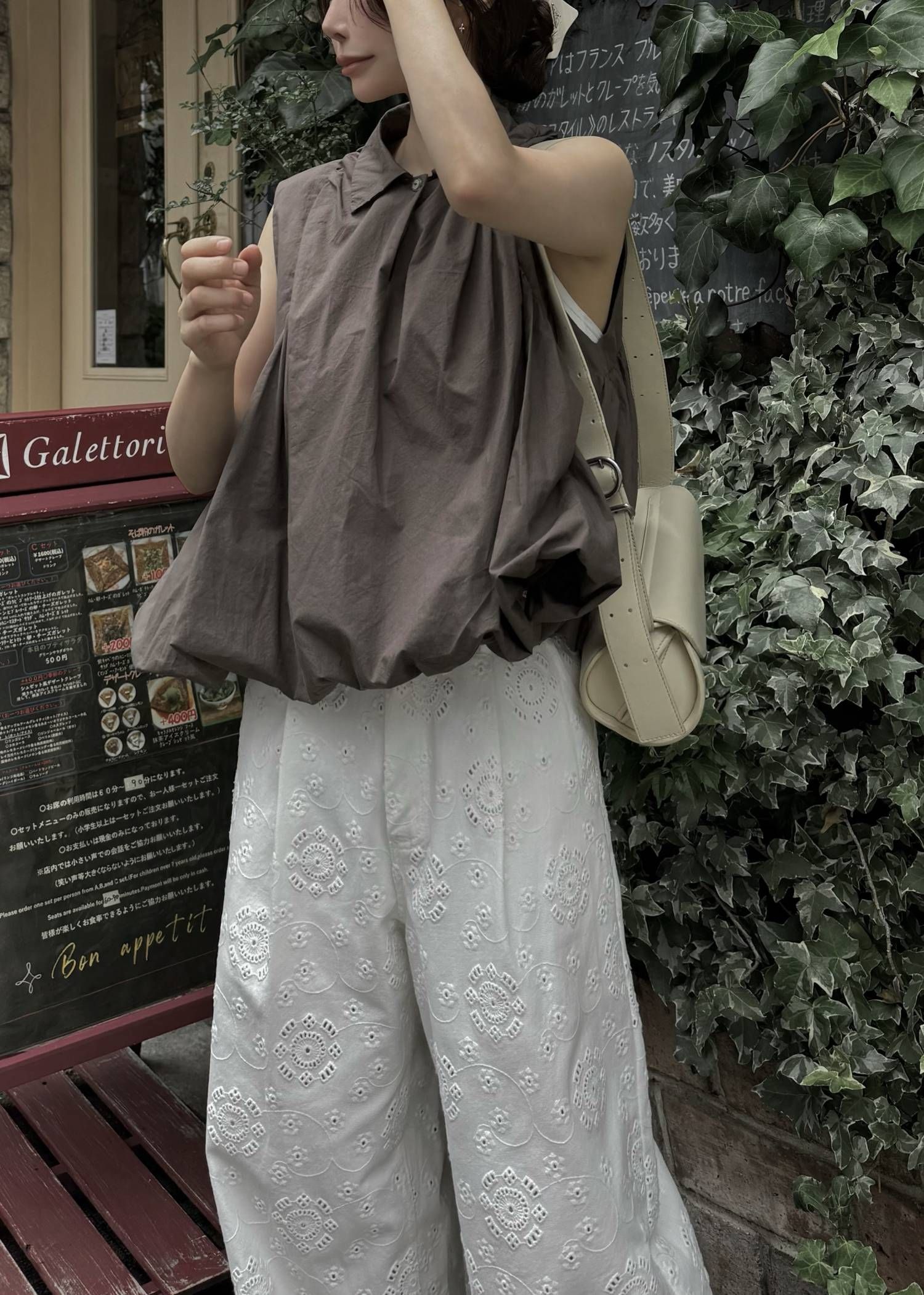 バルーンギャザー ノースリーブトップス (カフェモカ) volume balloon gather no sleeve tops (Caffe mocha) /  26SS