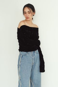 オフショルダー ベロアトップス (ブラック) off shoulder velour top (Black) / 26AW