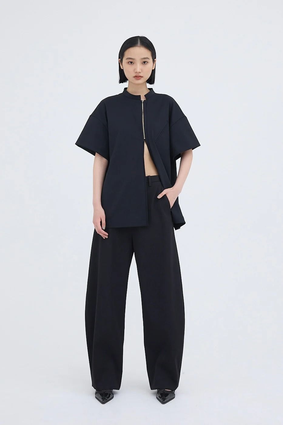 Seamless line pants / シームレスラインパンツ (ブラック)