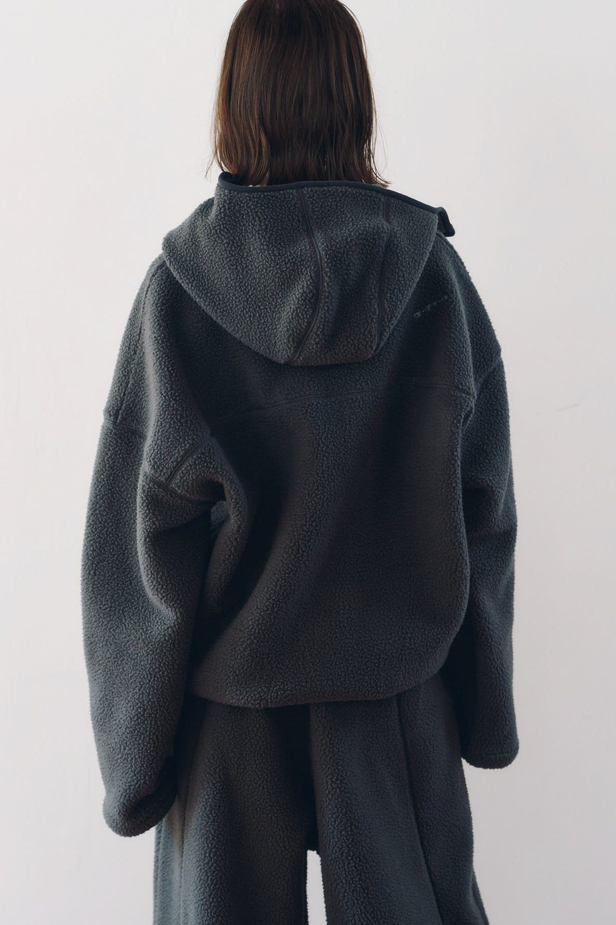 カーブジップ ボアフーディ (グレー) curved zip boa hoodie(unisex) (Gray) / 26AW