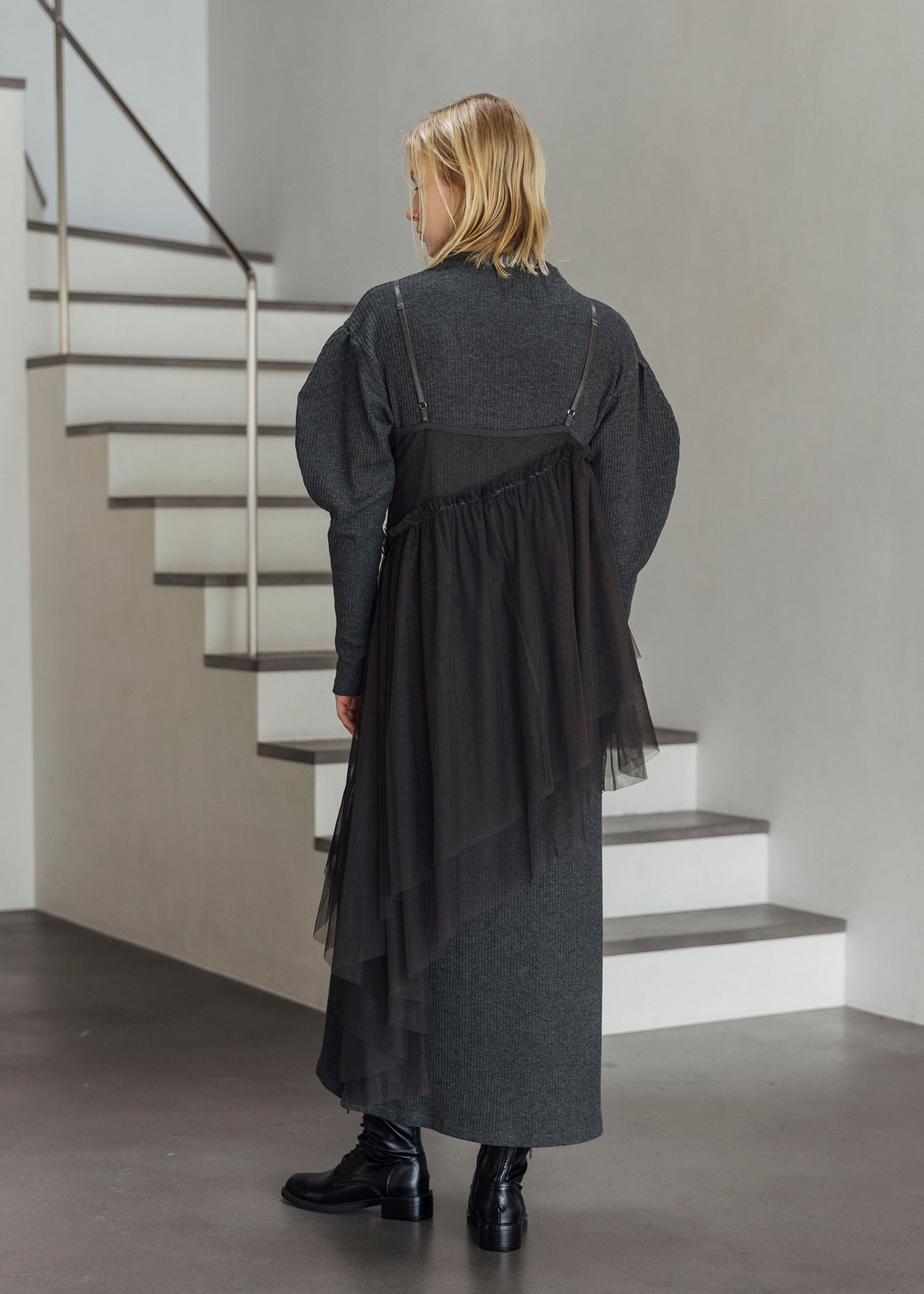 asymmetry layered tulle cami OP / アシンメトリー レイヤードチュールキャミワンピース (チャコール) / 25AW /