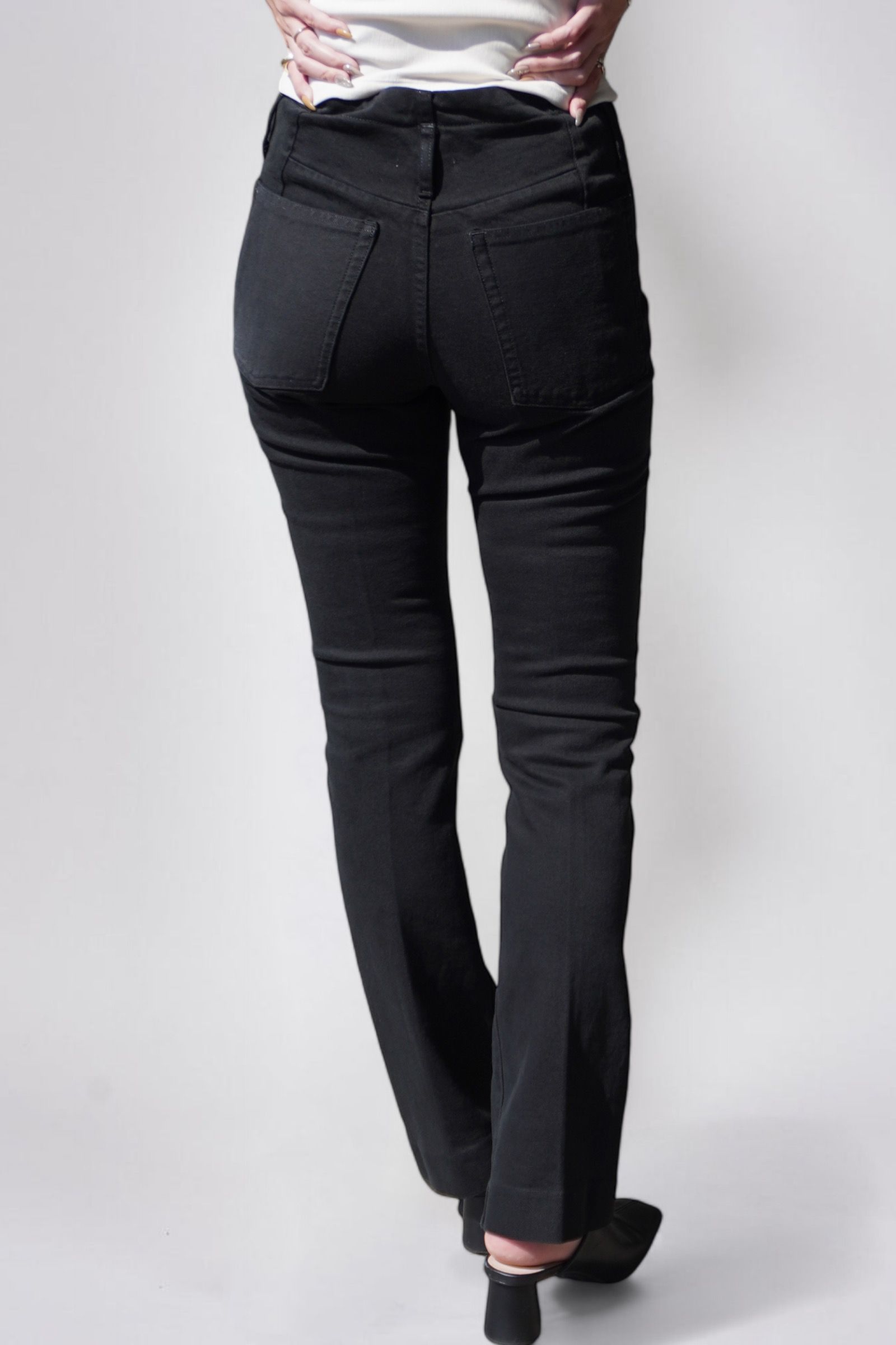 SLIM JEAN TROUSERS / スリムデニムトラウザー (オーバーダイブラック) / レディース