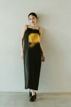 flower print satin dress / フラワープリントサテンドレス (ブラック) / 25SS