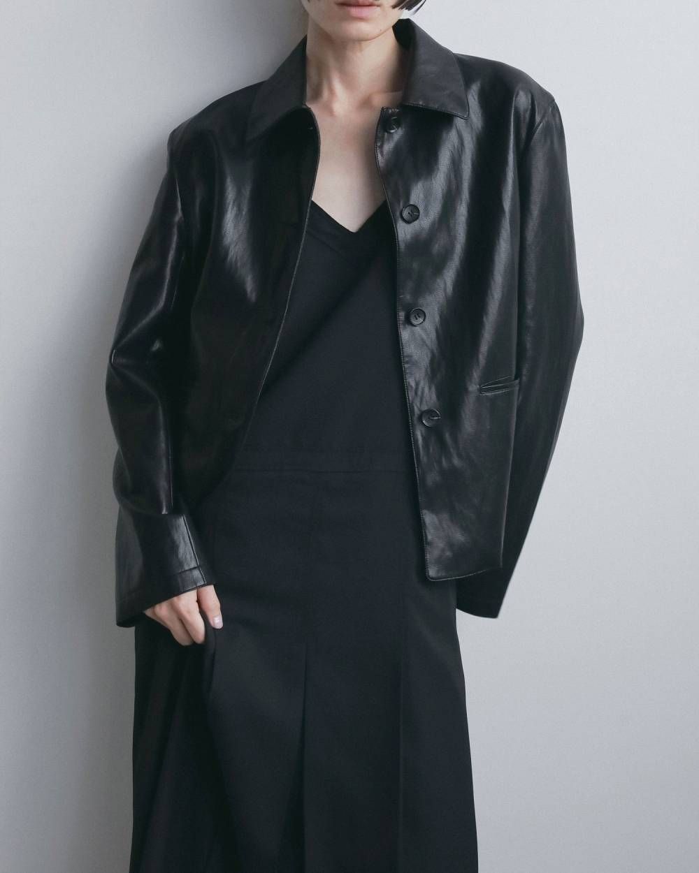 プリーツ キャミソールワンピース (ブラック) Pleats Camisole Onepiece (Black) / 26AW 【6月29日まで期間限定予約】
