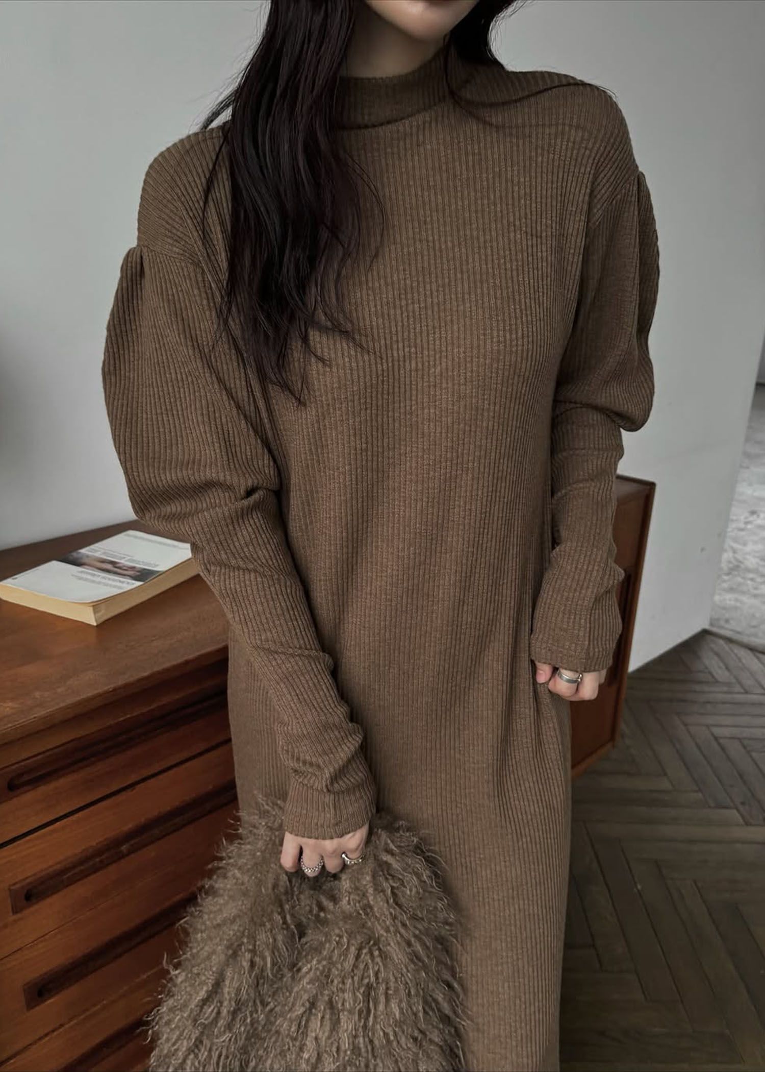 volume sleeve high neck rib OP / ハイネックリブワンピース (ブラウン) / 25AW /