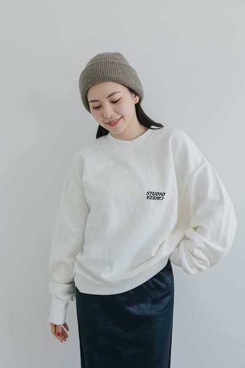 【再販売】STUDIO CAVEZA スウェットトップス (ホワイト)