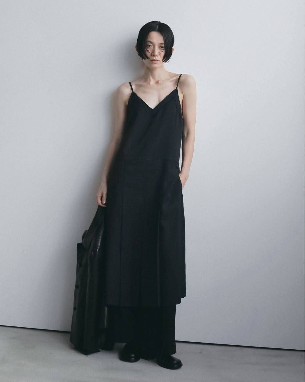 プリーツ キャミソールワンピース (ブラック) Pleats Camisole Onepiece (Black) / 26AW 【6月29日まで期間限定予約】