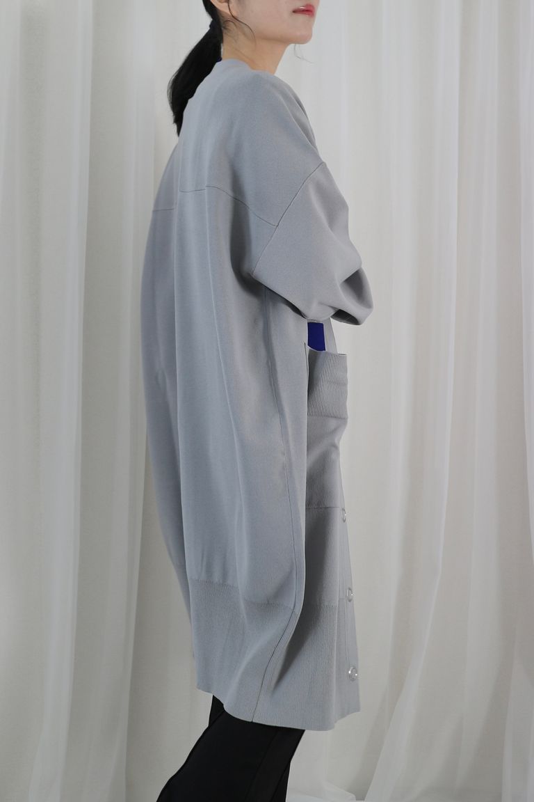 156cm 着用:フリー (店内照明)