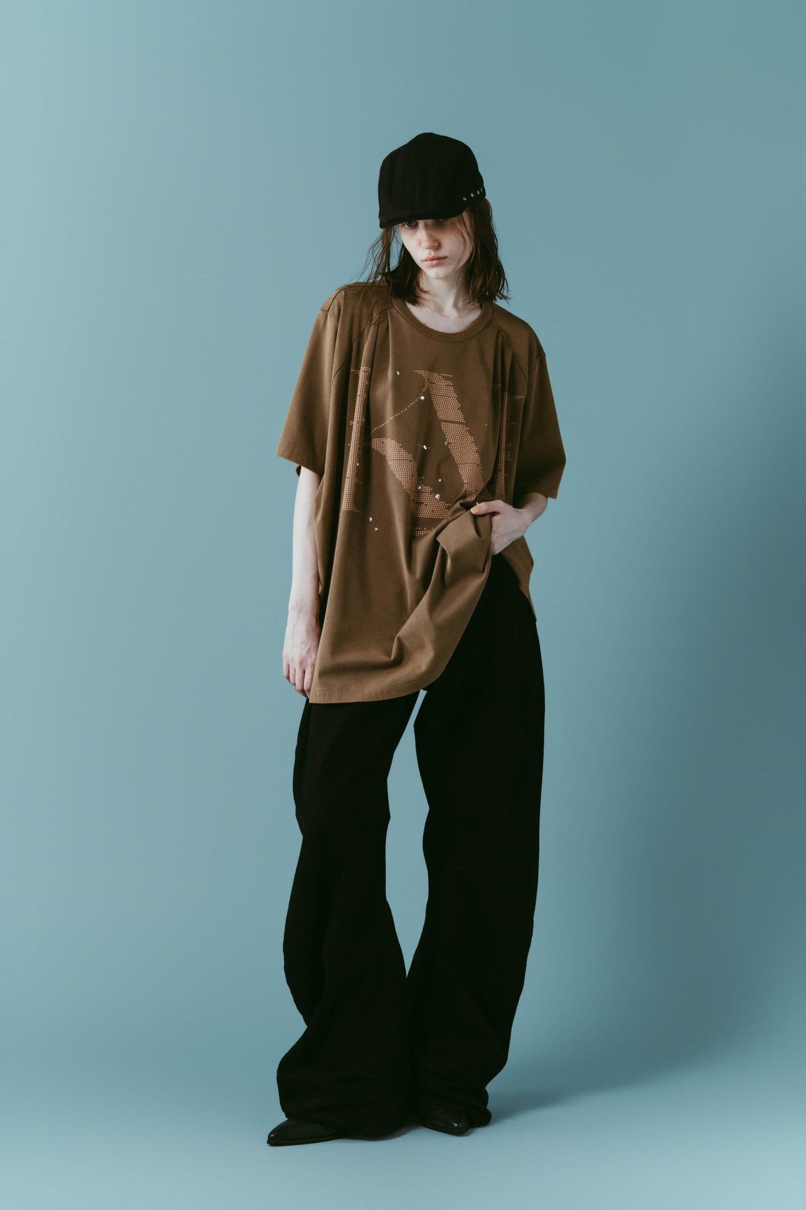 タック オーバーサイズTシャツ (ブラウン) tuck detail oversized tee(unisex) (Brown) /  26SS
