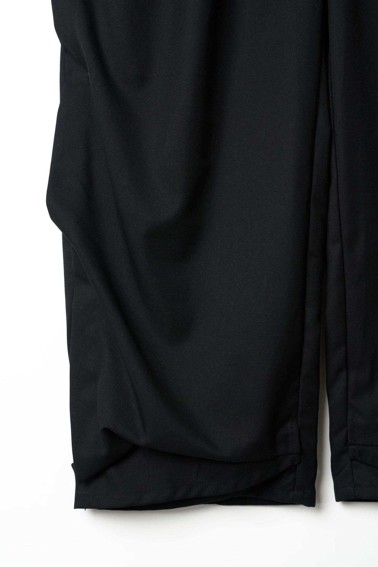 クリング ドレープパンツ (ブラック) cling draped pants(unisex) (Black) / 26AW