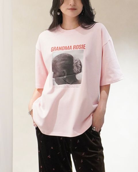 フォトTシャツ (ピンク) GRANDMA ROSIE Photo T-shirt (Pink) /  26SS