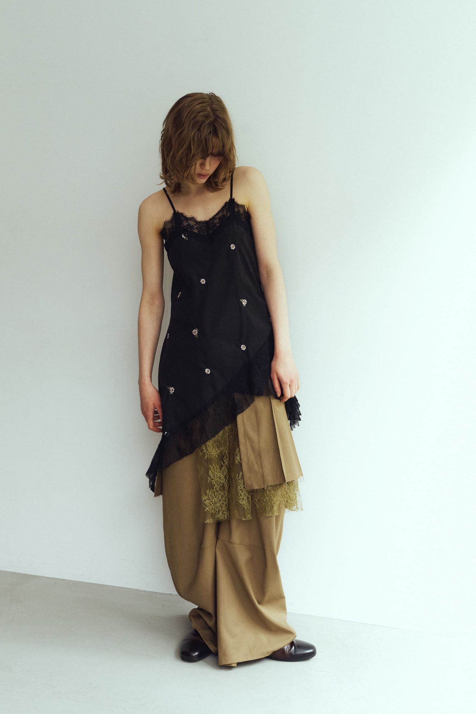 レースキャミソールドレス (ブラック) lace cami dress (Black) / 26AW