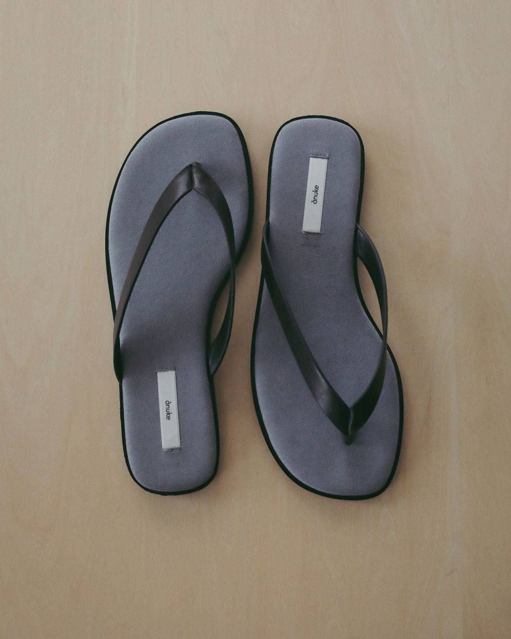 バイカラー トングサンダル (ブラウン) Bicolor Tongs Sandals (Brown) / 27SS