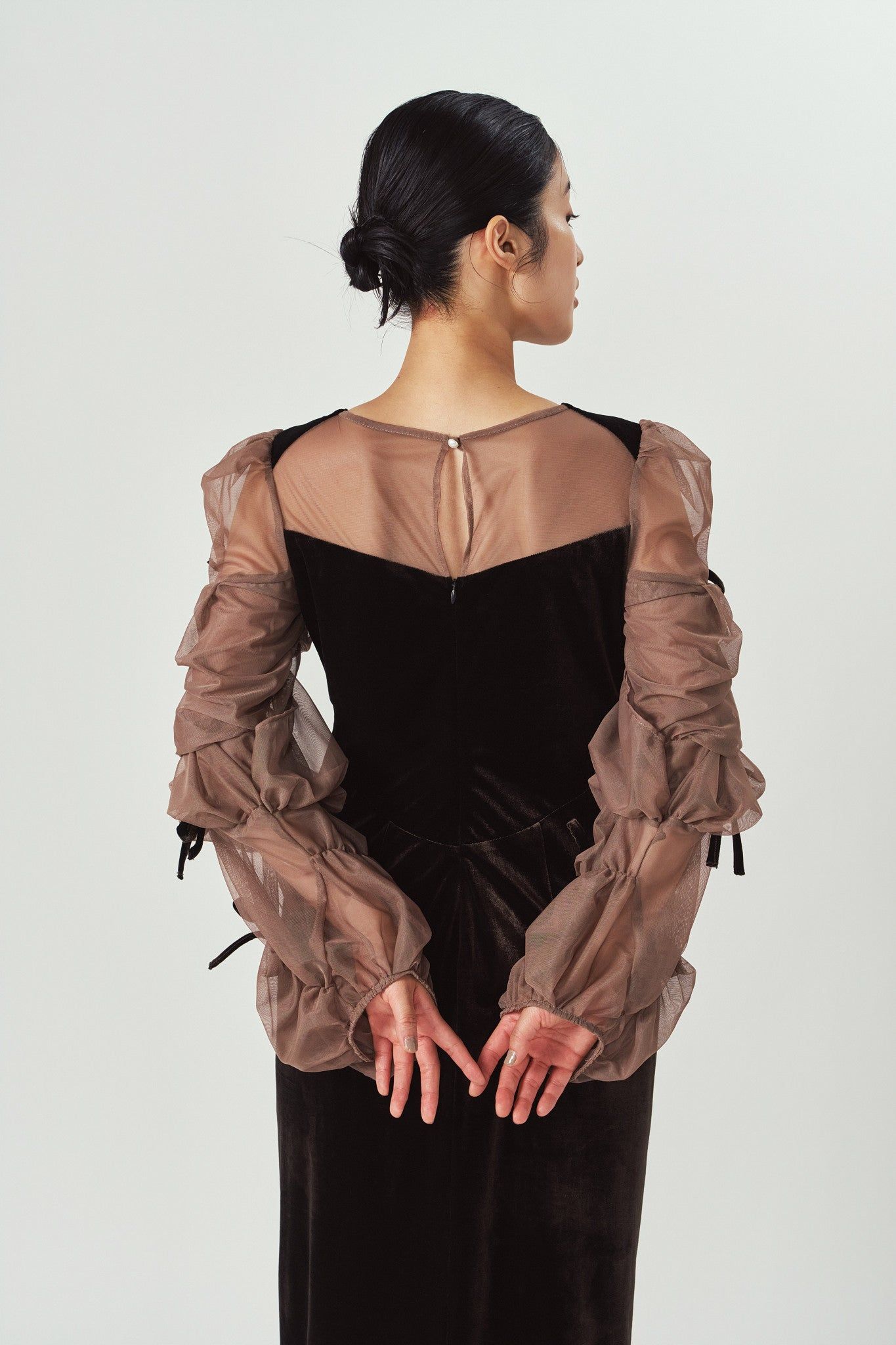 ドレープ チュールドレス (ブラウン) draped tulle dress (Brown) / 26AW