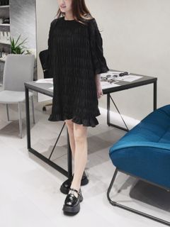 バックリボンシャーリングワンピース (ブラック)