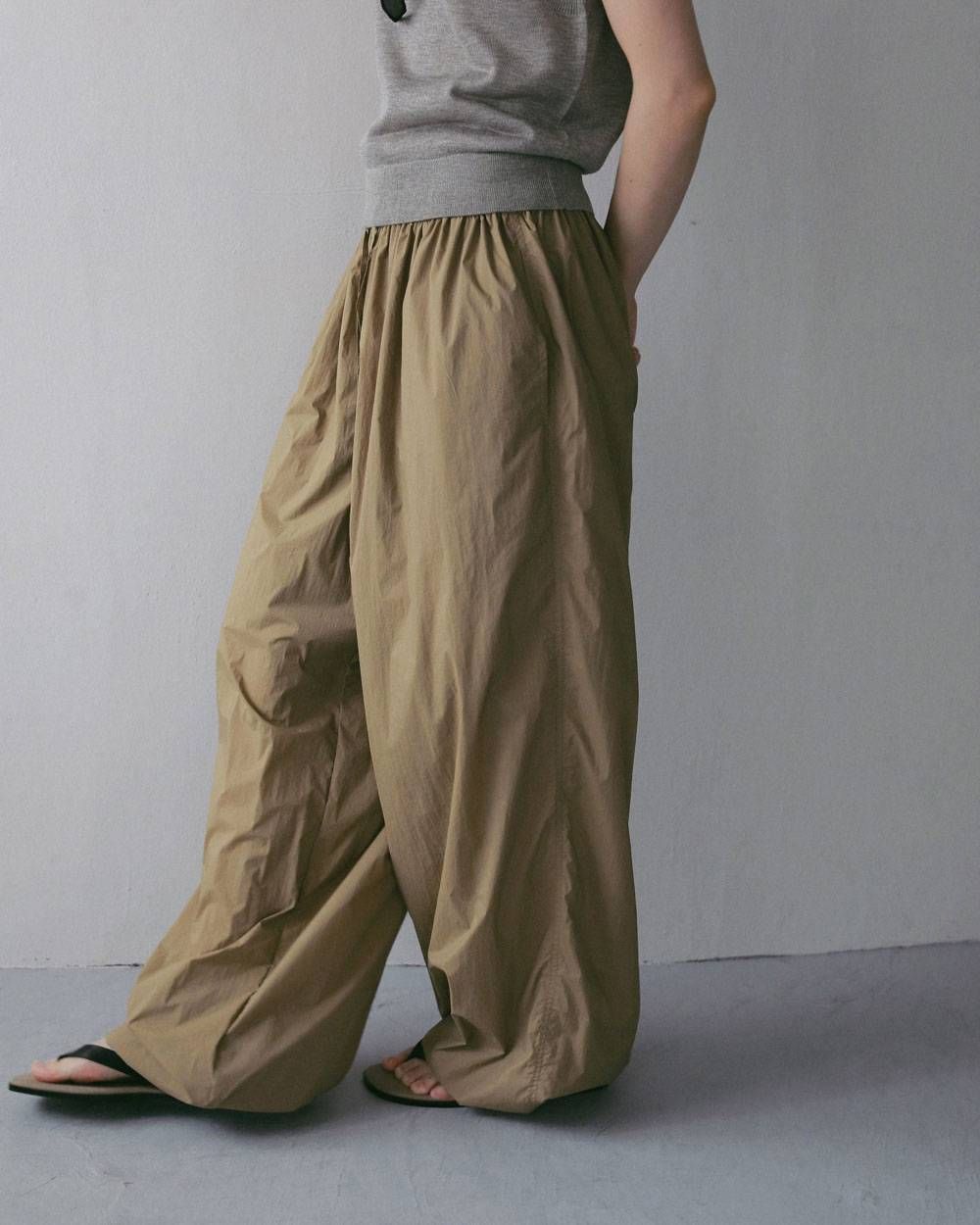 シアー ナイロンパンツ (ベージュ) Sheer Nylon Pants (Beige) / 27SS