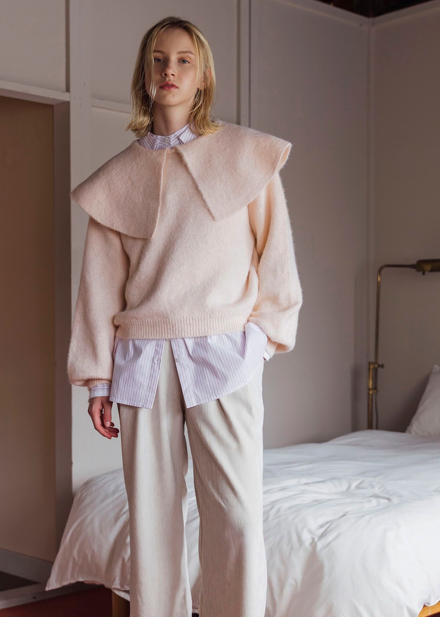 overlay big collar volume sleeve knit / ビッグカラー ボリュームスリーブニット (ベビーピンク) / 25AW /