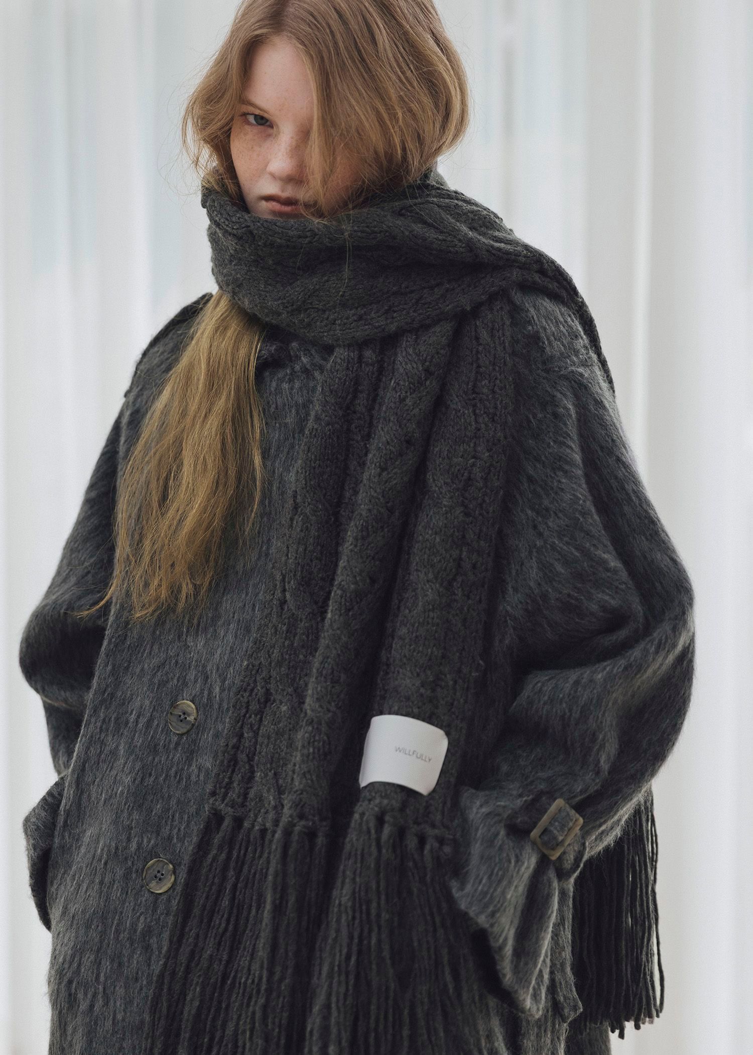 coarse knit cable fringe muffler / フリンジケーブルニットマフラー (チャコール) / 25AW