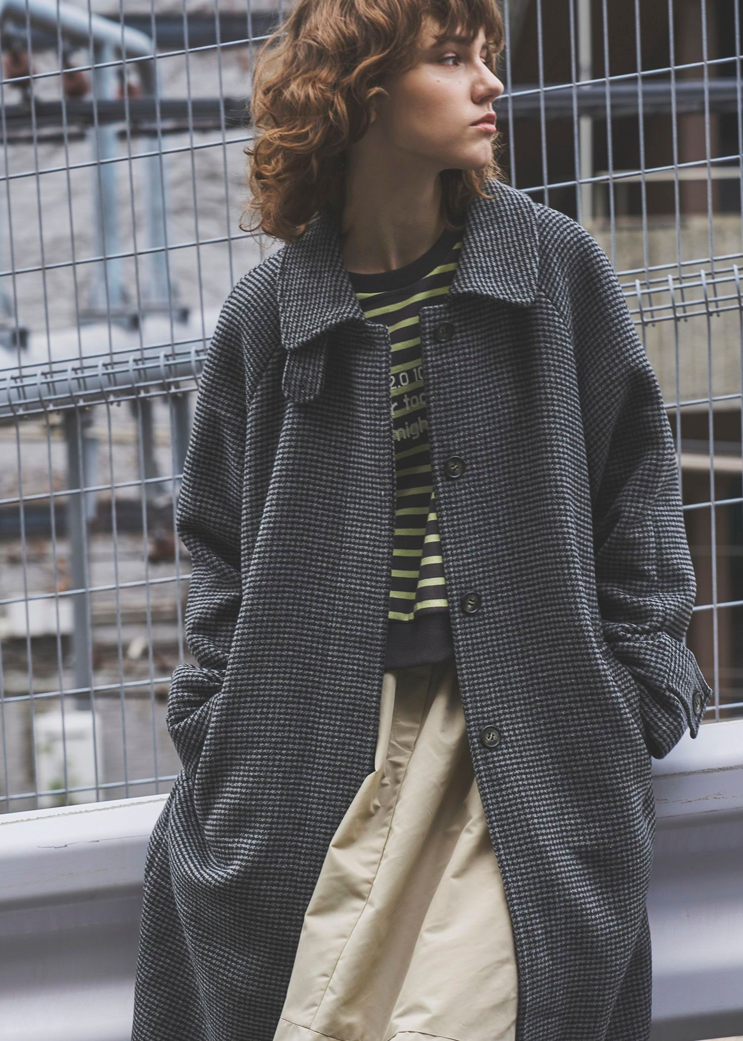 hound tooth soutien collar quilting coat / ハウンドトゥース ステンカラーコート (チャコール) / 25AW /