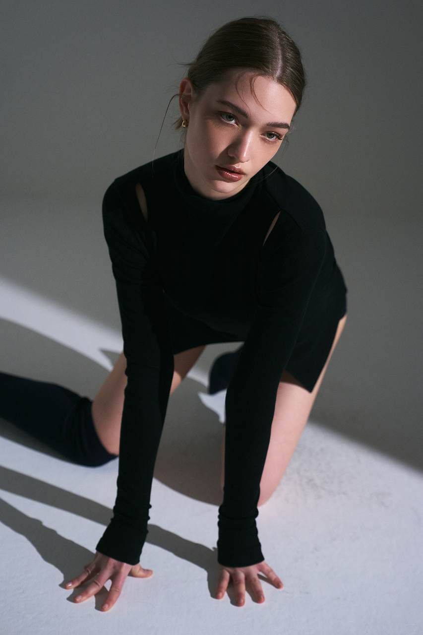 スラッシュリブロンT (ブラック) Slash Ribbed Long-Sleeve T-Shirt (Black) / 26AW