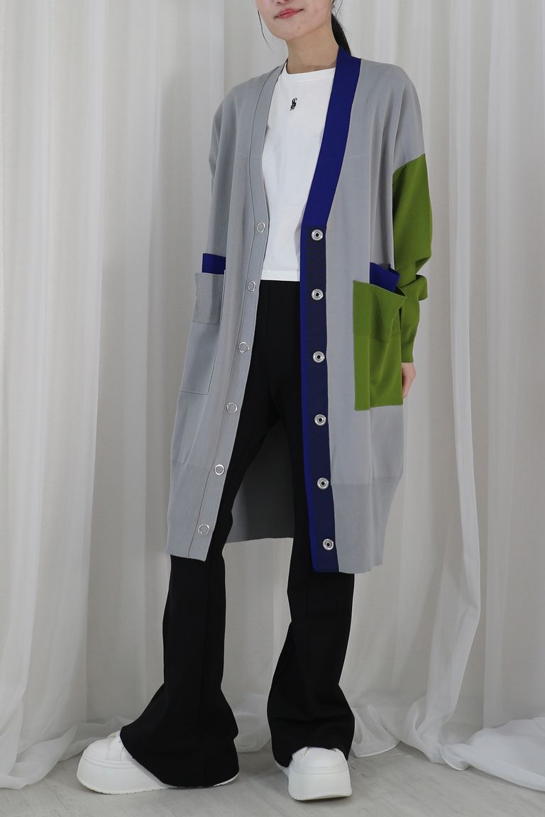 156cm 着用:フリー (店内照明)
