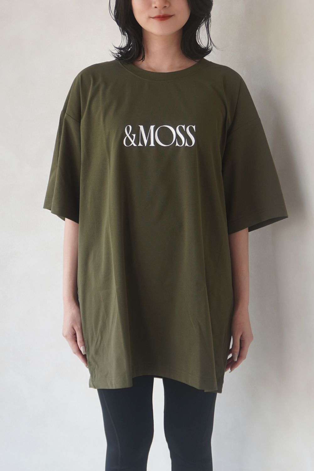 DRY TOUCH OVERSIZED T-SHIRTS / ドライタッチ オーバーサイズ Tシャツ (モス) / ユニセックス