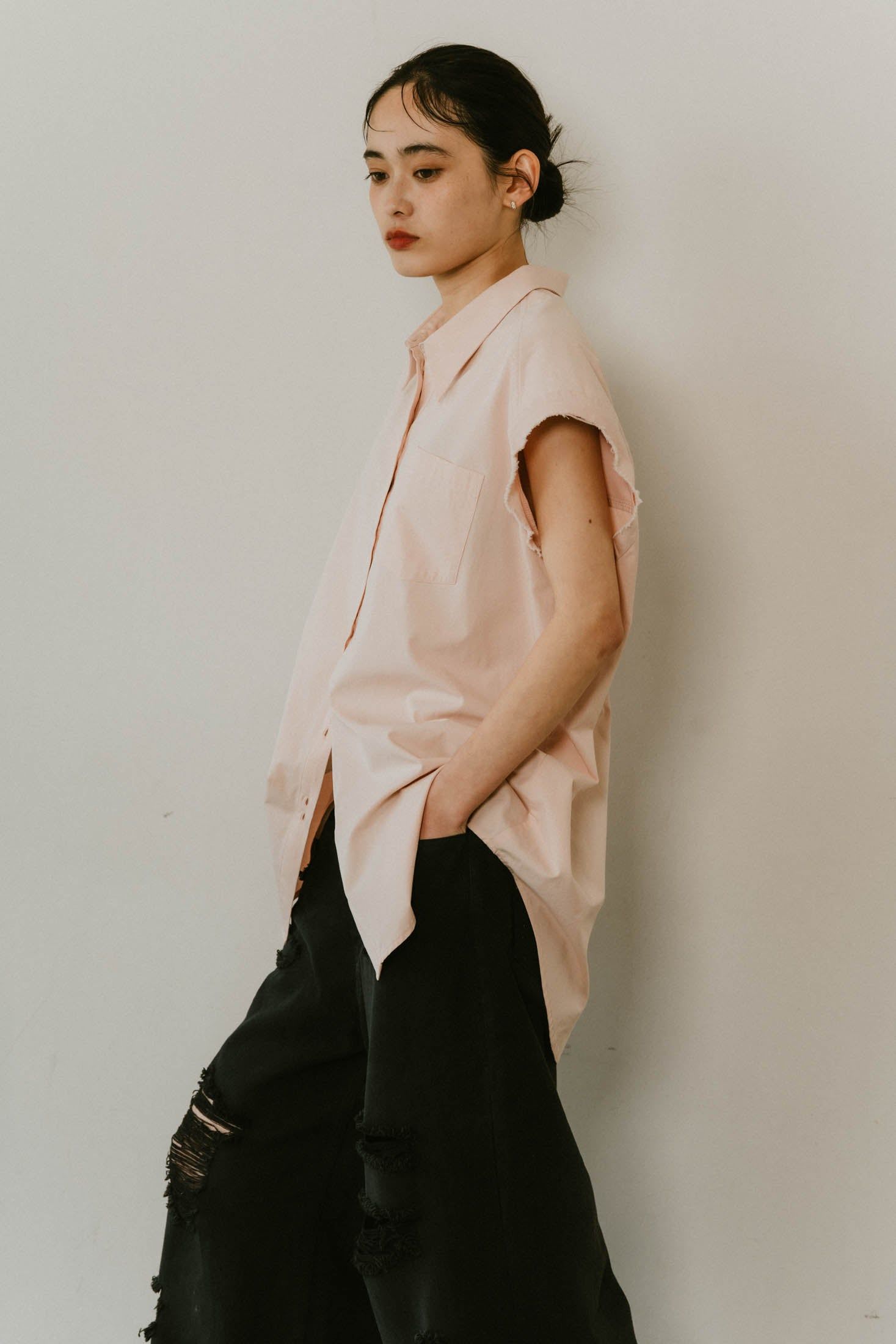 stripe label nosleeve shirt / ストライプ ラベル ノースリーブ シャツ (ピンク) / 25SS