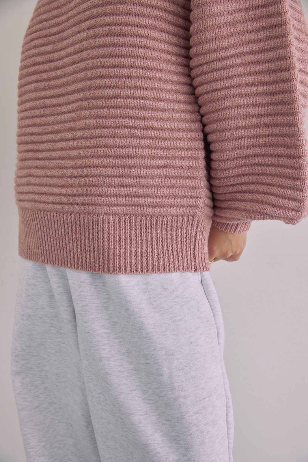 ボリュームスリーブニットトップス (ピンク) Raglan Sleeve Long Coat (Pink) / 26AW