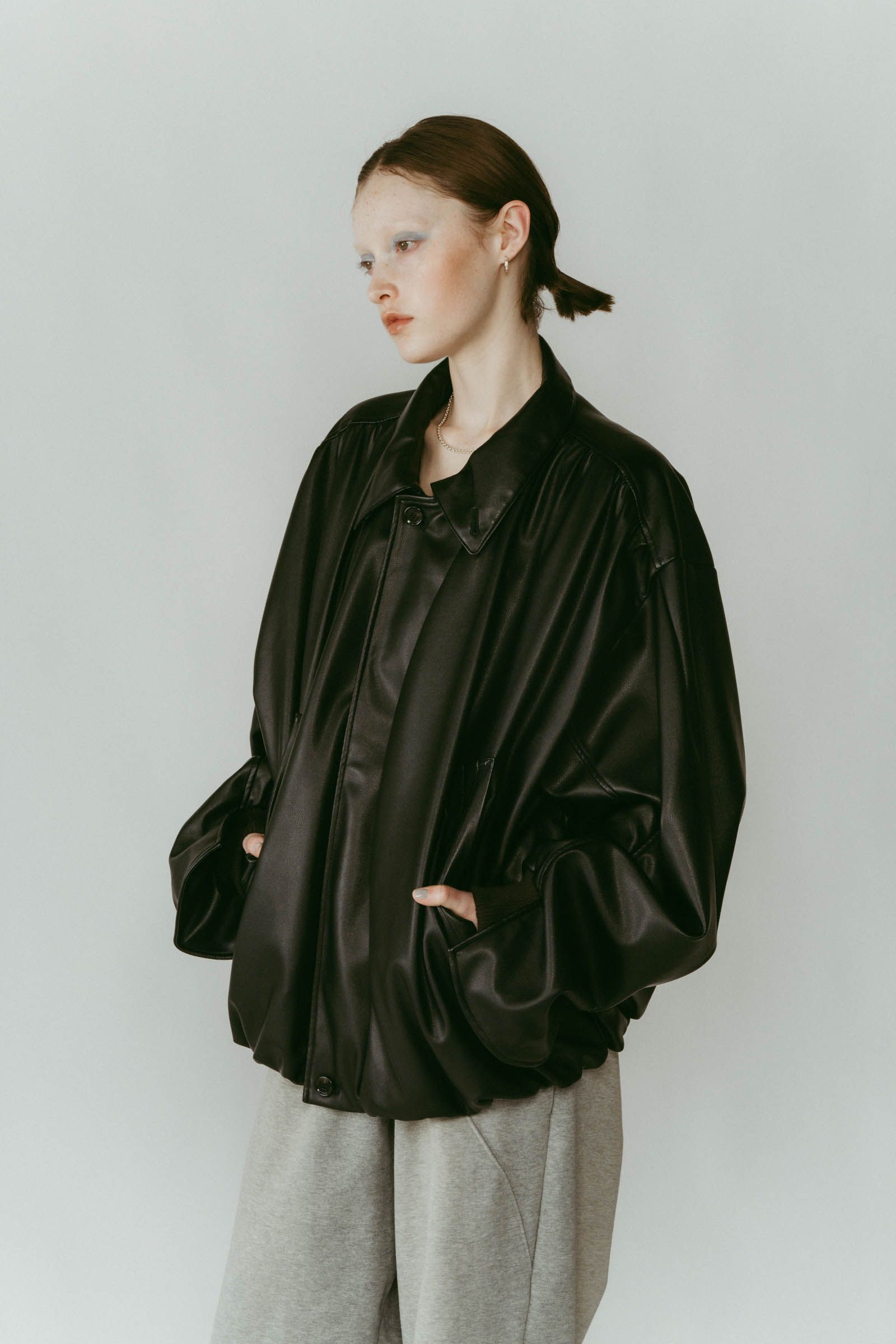 voluminous leather jacket(unisex) / ボリュームレザージャケットブルゾン (ブラック) / 25AW