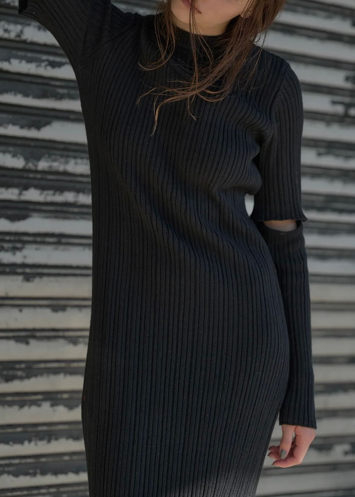 random rib removable sleeve knit OP / ランダムリブ ワンピースドレス (ブラック) / 25AW