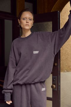 【再販売】STUDIO CAVEZA スウェットトップス (ブラウン)
