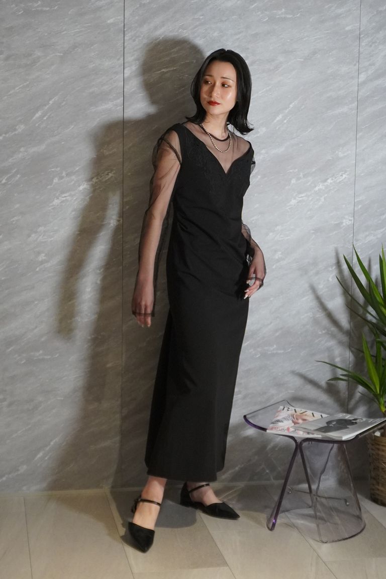 163cm 着用:S (店内照明)