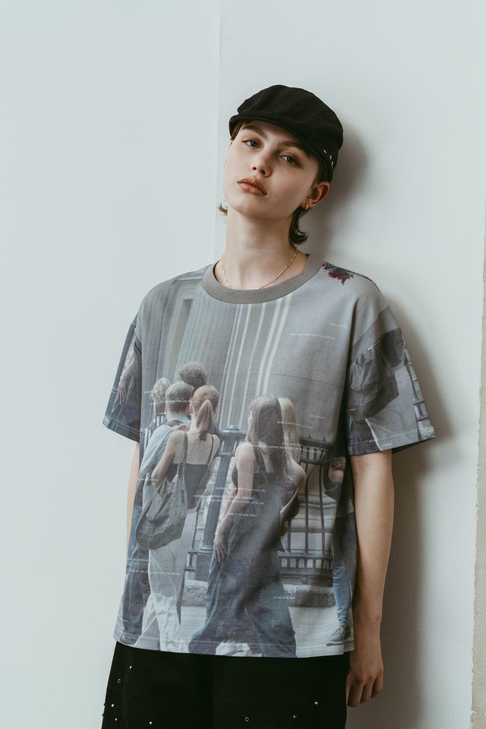 スクールグラフィック Tシャツ (ガールズ) school graphic tee(unisex) (Girls) /  26SS