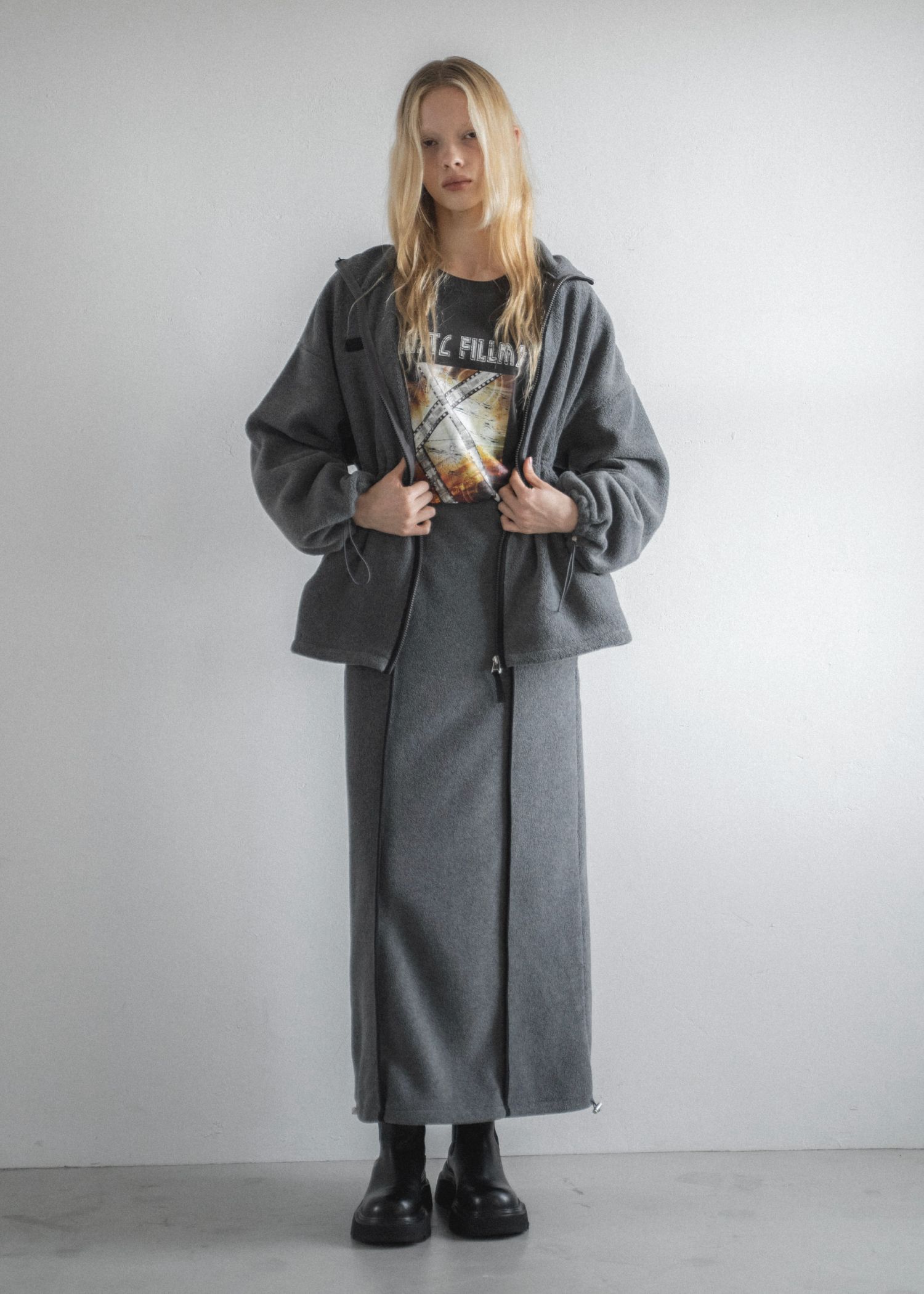 fleece drawstring bi color piping SK / バイカラー フリーススカート (チャコール) / 25AW /