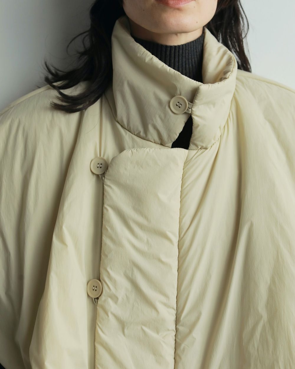 【25AW】Volume Over Vest / ボリューム オーバーパファベスト (クリーム)