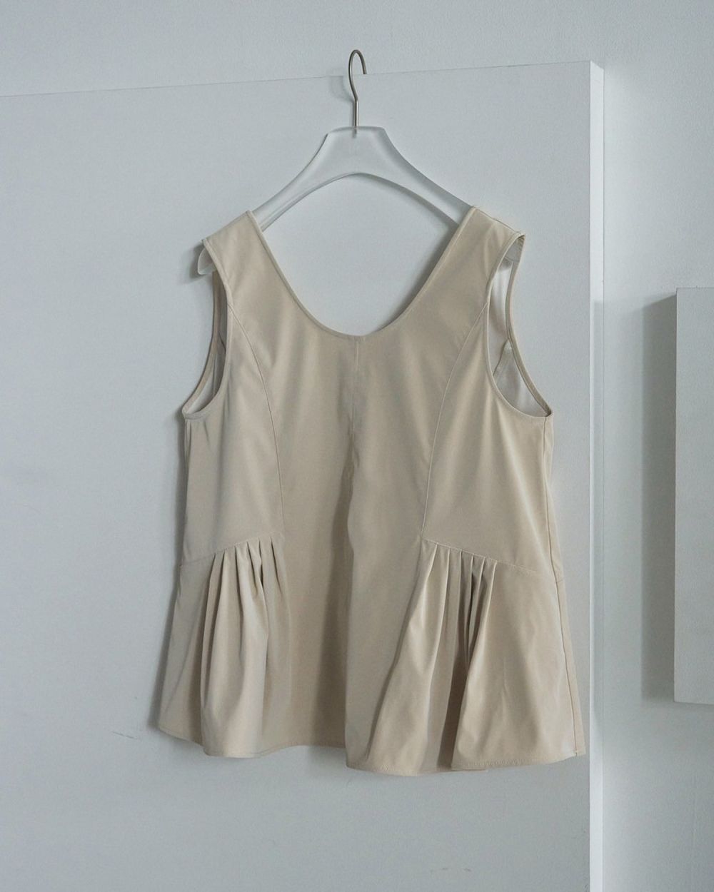 Uneck Peplum Tops / Uネック ペプラムトップス (アイボリー)