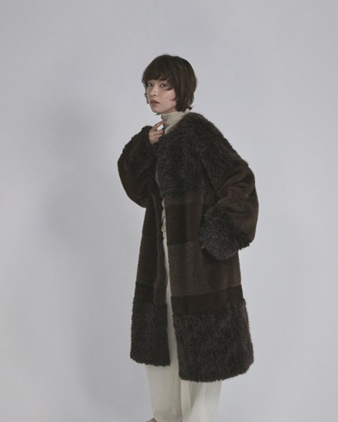 【先行予約】【26TH-19】ミックスファーコート (ブラウン) Mixed Fur Coat (Brown) /  エコファー  /  フェイクファー 【受注期間6/14 23:59まで】