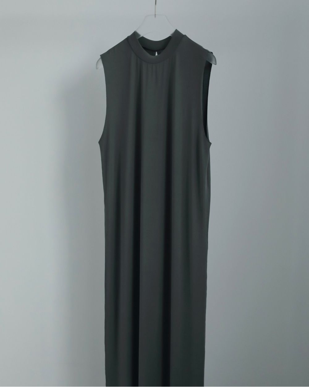 Sleeveless Cut Onepiece / スリーブレス カット ワンピース (グレー)